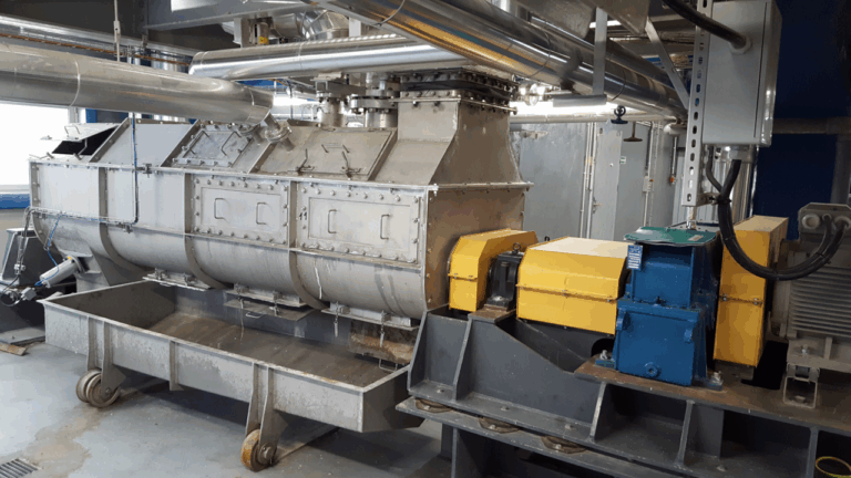 Granulateur à palettes