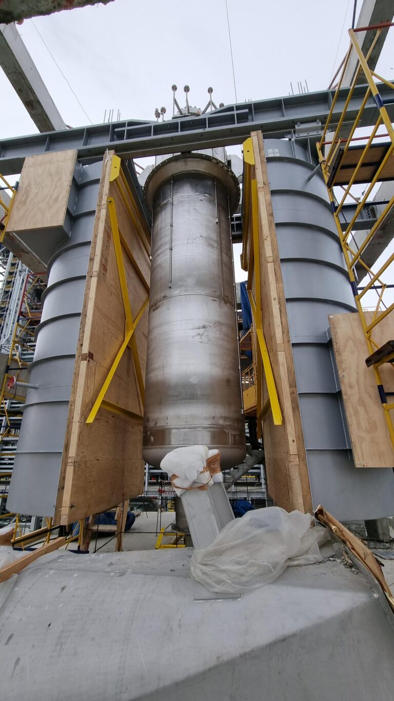 COMESSA - Lit fluidisé haute température- Mise en place / High Temperature fluid bed - Erection