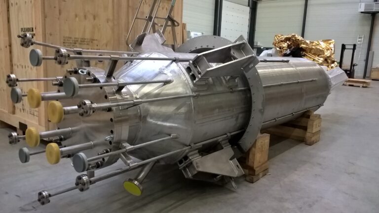 COMESSA - Lit fluidisé Haute Température en atelier / High-temperature fluid bed in workshop