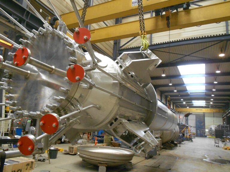 COMESSA - Lit fluidisé Haute Température en atelier / High-temperature fluid bed in workshop