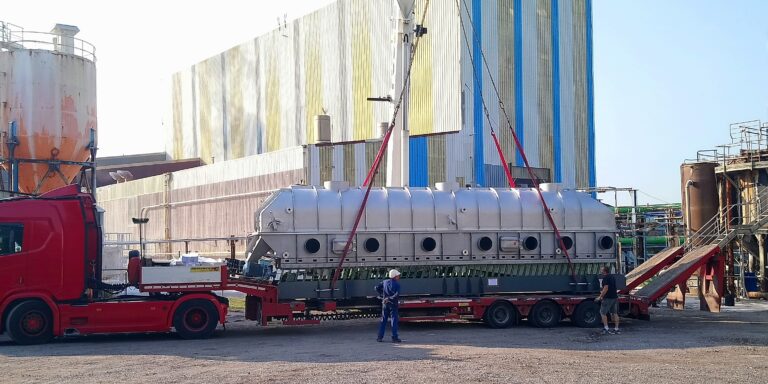 COMESSA - Lit fluidisé vibré sécheur-refroidisseur sur camion pour Sel / Vibrating fluid bed dryer-cooler on truck for salt