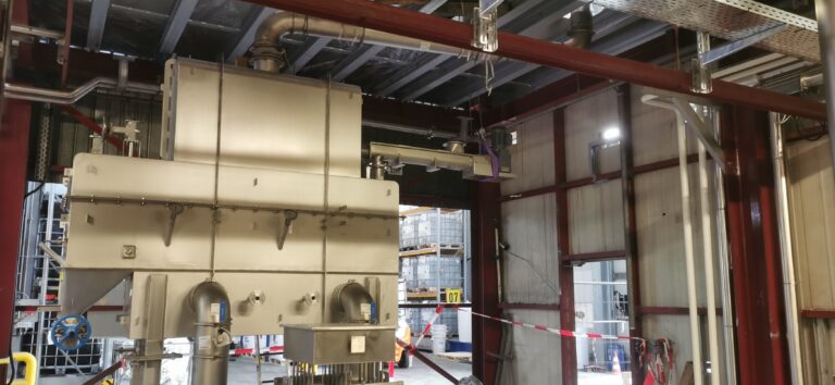 COMESSA - Lit fluidisé sécheur_PVC / Static fluid bed dryer with exchangers_PVC