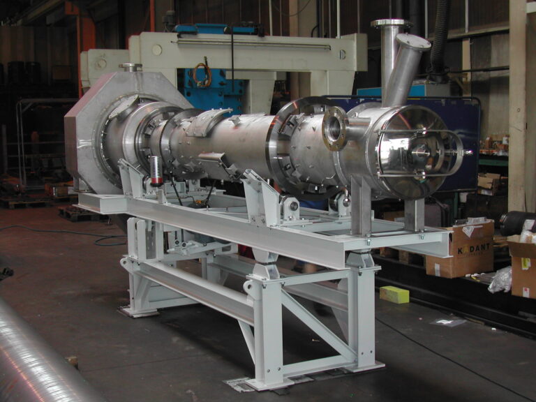 Tube rotatif à échangeur pilote pour minerai