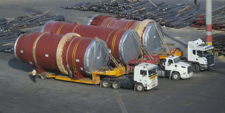Rotary drum dryer for ore