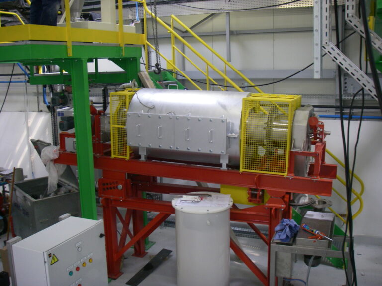 Tube rotatif indirect pilote